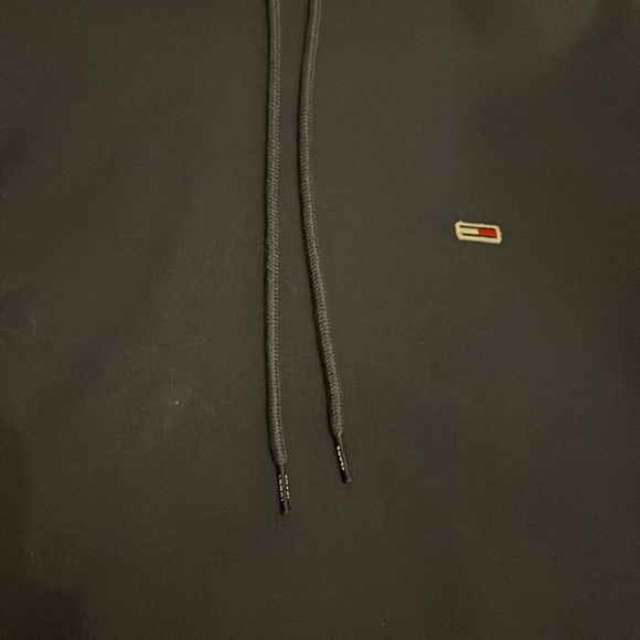Tommy Hilfiger Large Hoodie - Picture 5 of 5